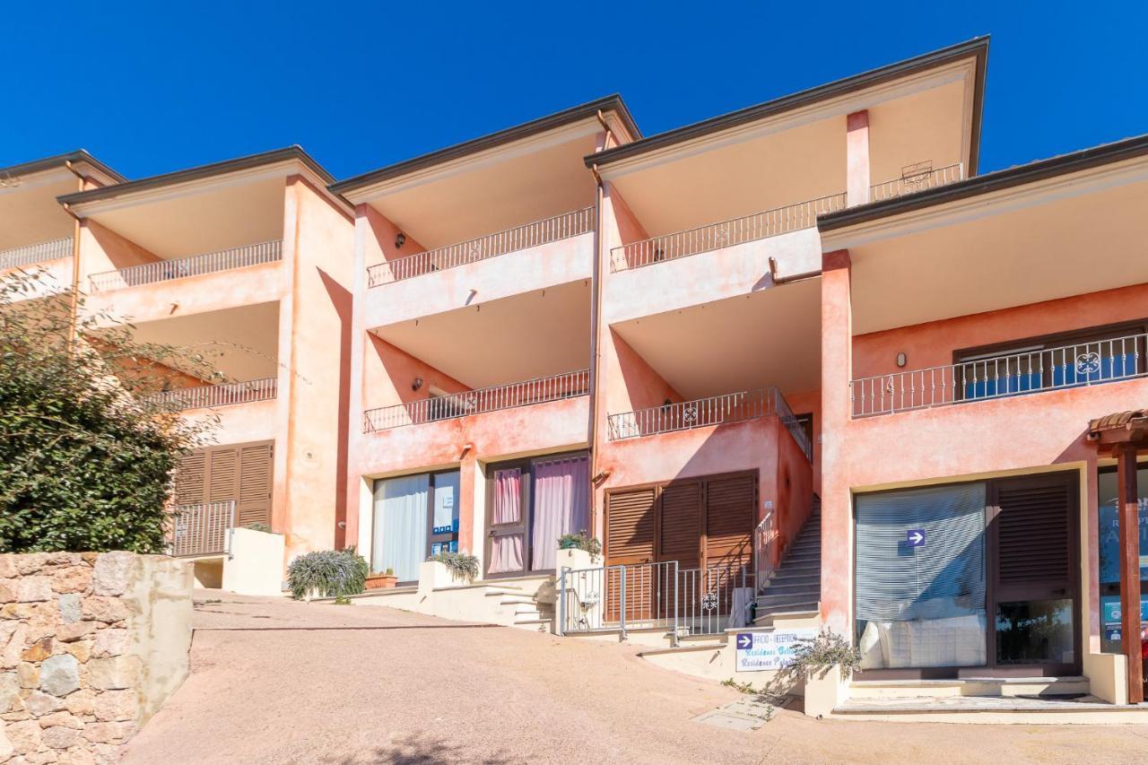 Residence Pala Stiddata With Panoramic Swimming Pool Trinita d'Agultu e Vignola Exterior photo