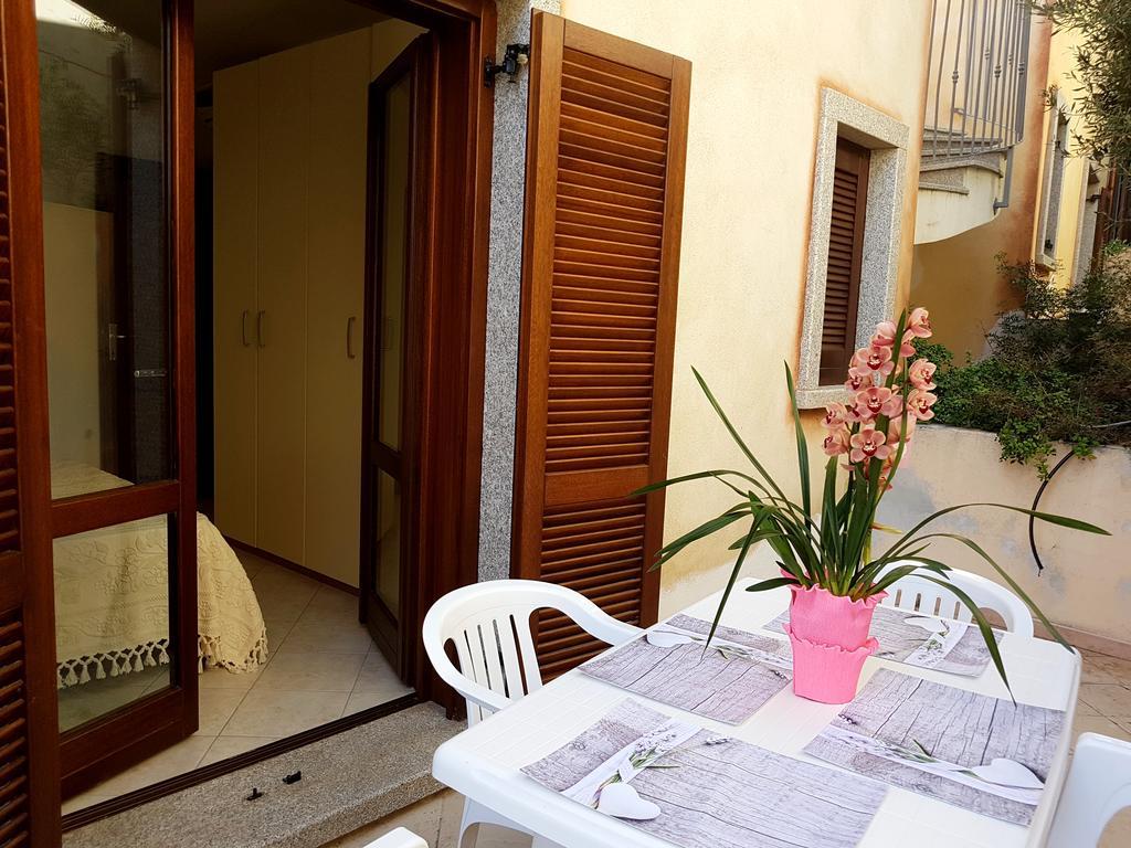 Residence Pala Stiddata With Panoramic Swimming Pool Trinita d'Agultu e Vignola Exterior photo